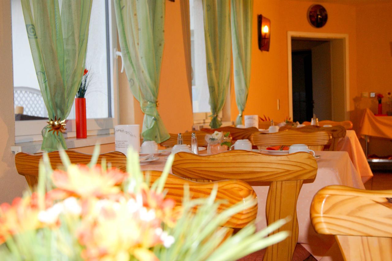 Hotel Schonunger Bucht Waigolshausen Zewnętrze zdjęcie